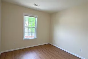 4012 Howell Park Rd, Duluth, GA 30096 - Photo 16