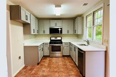 2580 Binghampton Lane, Lawrenceville, GA 30044 - Photo 4