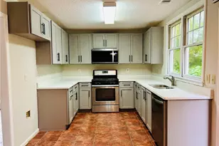 2580 Binghampton Ln, Lawrenceville, GA 30044 - Photo 4