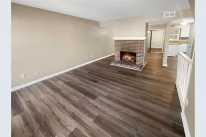 688 Stratford Green, Avondale Estates, GA 30002 - Photo 4