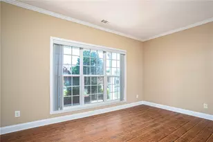 1098 Fountain Lakes Ct, Lawrenceville, GA 30043 - Photo 10