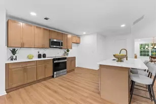 10322 Deep Creek Cove, Atlanta, GA 30291 - Photo 8