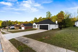 10322 Deep Creek Cove, Atlanta, GA 30291 - Photo 62