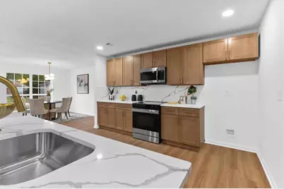 10322 Deep Creek Cv, Atlanta, GA 30291 - Photo 12