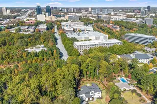 1000 Clementstones Dr, Sandy Springs, GA 30342 - Photo 70
