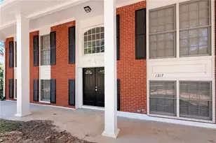 1317 Cedar Heights, Stone Mountain, GA 30083 - Photo 4