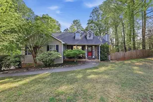 115 Oak Crest Ln, Dallas, GA 30132 - Photo 2