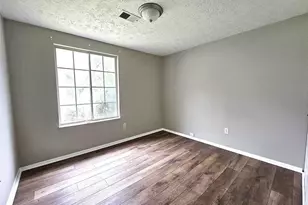 400 Sheringham, Roswell, GA 30076 - Photo 6