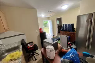 471 Ridgecrest Dr, Riverdale, GA 30274 - Photo 2