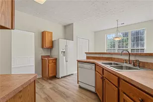 3177 Elmwood Ct, Atlanta, GA 30349 - Photo 18