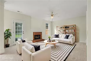 3177 Elmwood Ct, Atlanta, GA 30349 - Photo 2