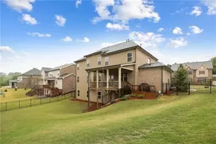 735 Deer Hallow Trace, Suwanee, GA 30024 - Photo 10