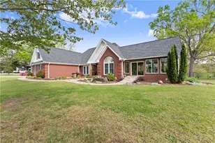 4841 Cobb Griffin, Gillsville, GA 30543 - Photo 8