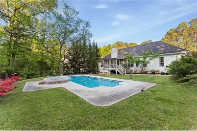 195 Galway Bend, Tyrone, GA 30290 - Photo 2