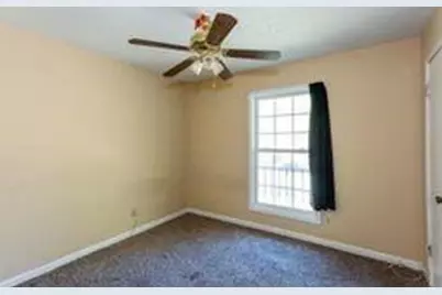 8882 Ashwood Dr, Riverdale, GA 30274 - Photo 12