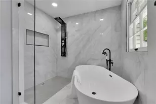 210 Suburban Dr NE, Kennesaw, GA 30144 - Photo 28