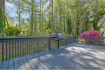 210 Suburban Drive NE, Kennesaw, GA 30144 - Photo 42