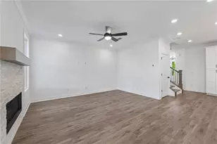 4916 Molder Ave, Buford, GA 30518 - Photo 10