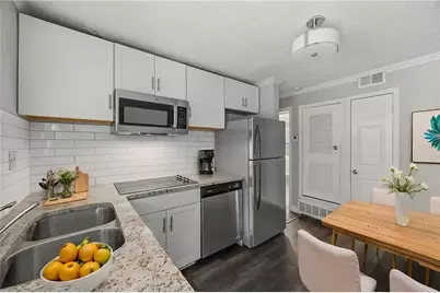 21 Delmont Drive NE #3, Atlanta, GA 30305 - Photo 6