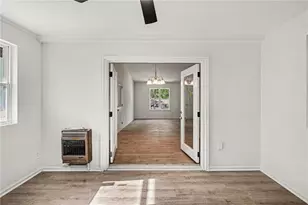 8984 Bentwood Ln, Riverdale, GA 30274 - Photo 8