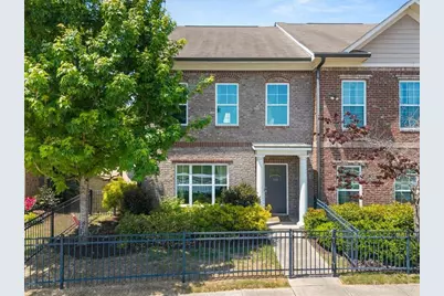 910 Westmoreland Circle NW, Atlanta, GA 30318 - Photo 1