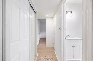 3660 Peachtree Street NE, Atlanta, GA 30319 - Photo 24