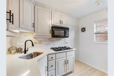 3660 Peachtree Street NE #F3/F7, Atlanta, GA 30319 - Photo 10