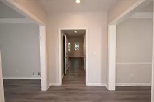 601 Mountain Harbor, Stone Mountain, GA 30087 - Photo 8