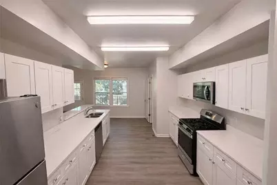601 Mountain Harbor, Stone Mountain, GA 30087 - Photo 10