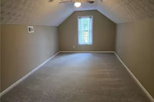 7001 Greenridge Dr, Loganville, GA 30052 - Photo 36