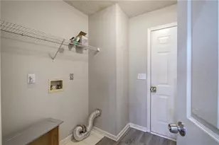 111 Meadowview Ln, Powder Springs, GA 30127 - Photo 18