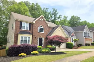 3946 Lullwater Main NW, Kennesaw, GA 30144 - Photo 2