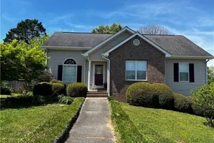 115 Chelcy Dr SE, Calhoun, GA 30701 - Photo 1