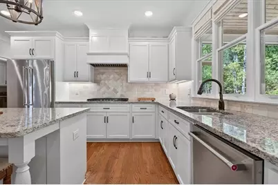 122 Brookfield Court SE, White, GA 30114 - Photo 14