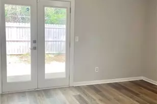 2292 Wellington Cir, Lithonia, GA 30058 - Photo 16