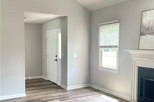 2292 Wellington Cir, Lithonia, GA 30058 - Photo 2