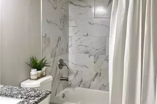 2292 Wellington Cir, Lithonia, GA 30058 - Photo 14