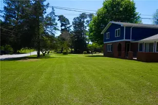 2421 Fieldstone Dr SE, Conyers, GA 30013 - Photo 2