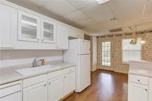 2899 Savannah Walk, Suwanee, GA 30024 - Photo 32