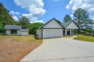 413 Parks Mill Rd, Auburn, GA 30011 - Photo 2