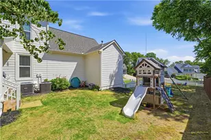 7306 Rocking Chair Ln, Hoschton, GA 30548 - Photo 10