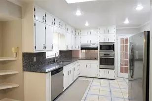 2866 Manor, Snellville, GA 30078 - Photo 6