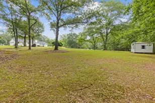 256 Teresa Ln, Loganville, GA 30052 - Photo 38