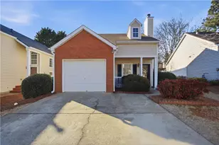 1073 Daventry Crossing, Woodstock, GA 30188 - Photo 2