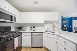 1073 Daventry Crossing, Woodstock, GA 30188 - Photo 12