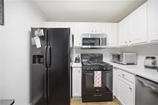 1073 Daventry Crossing, Woodstock, GA 30188 - Photo 10