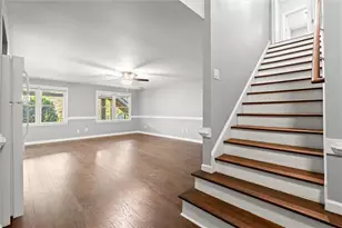 1043 Towne Lk Hls E, Woodstock, GA 30189 - Photo 22