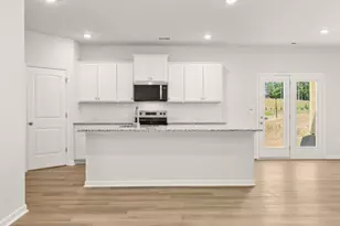 1829 Mdw Grn Cir, Gainesville, GA 30501 - Photo 6