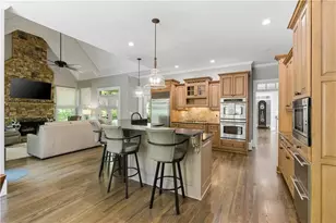 215 Sherwood Pass, Roswell, GA 30075 - Photo 38