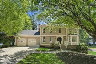 1263 Summit Chase Dr, Snellville, GA 30078 - Photo 1
